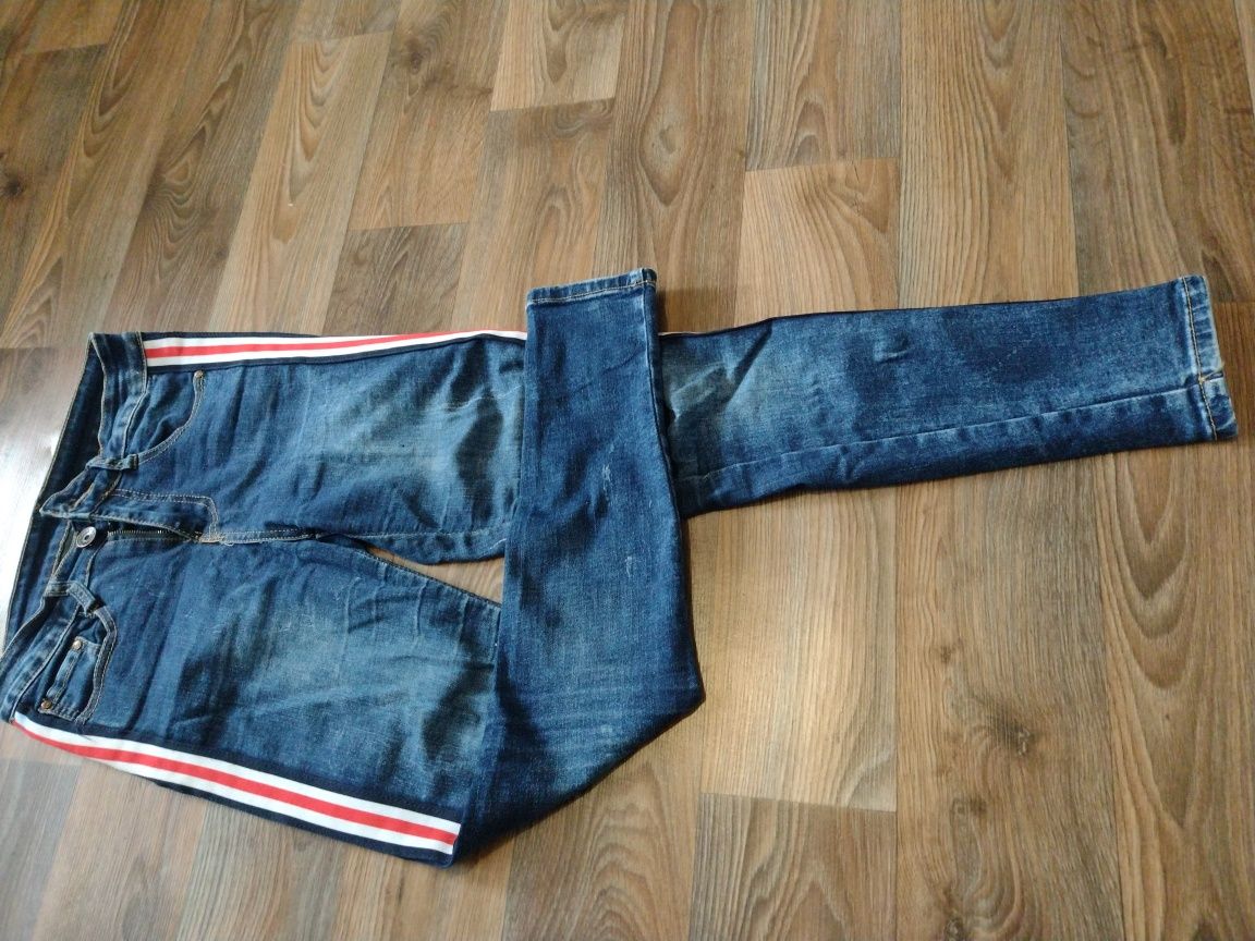 Продам джинси розмір 42-44