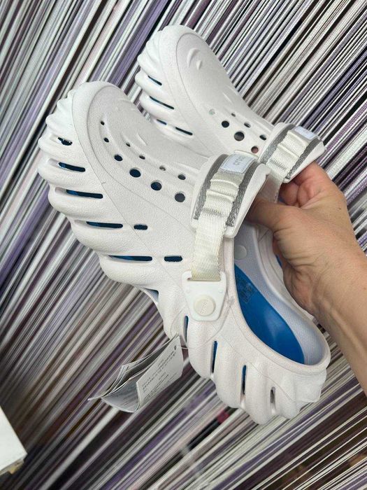 Нова модель Crocs Echo M10 (43)