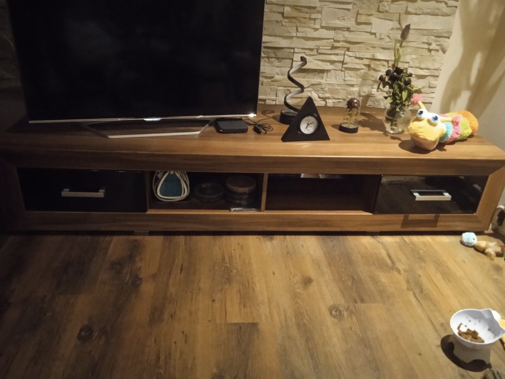Szafka pod TV BRW śliwa Wallis