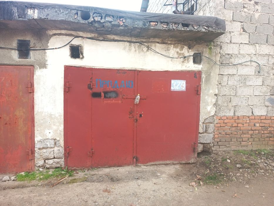 Здам цегляний гараж в оренду, Гравітон, Автозатишок.