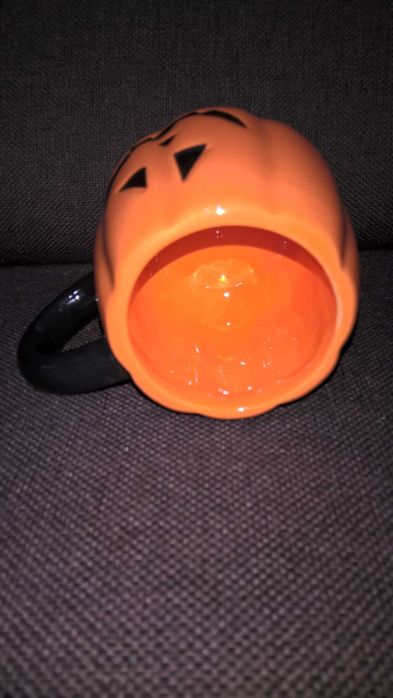 ceramiczny kubek dynia jesień Halloween (nowy)