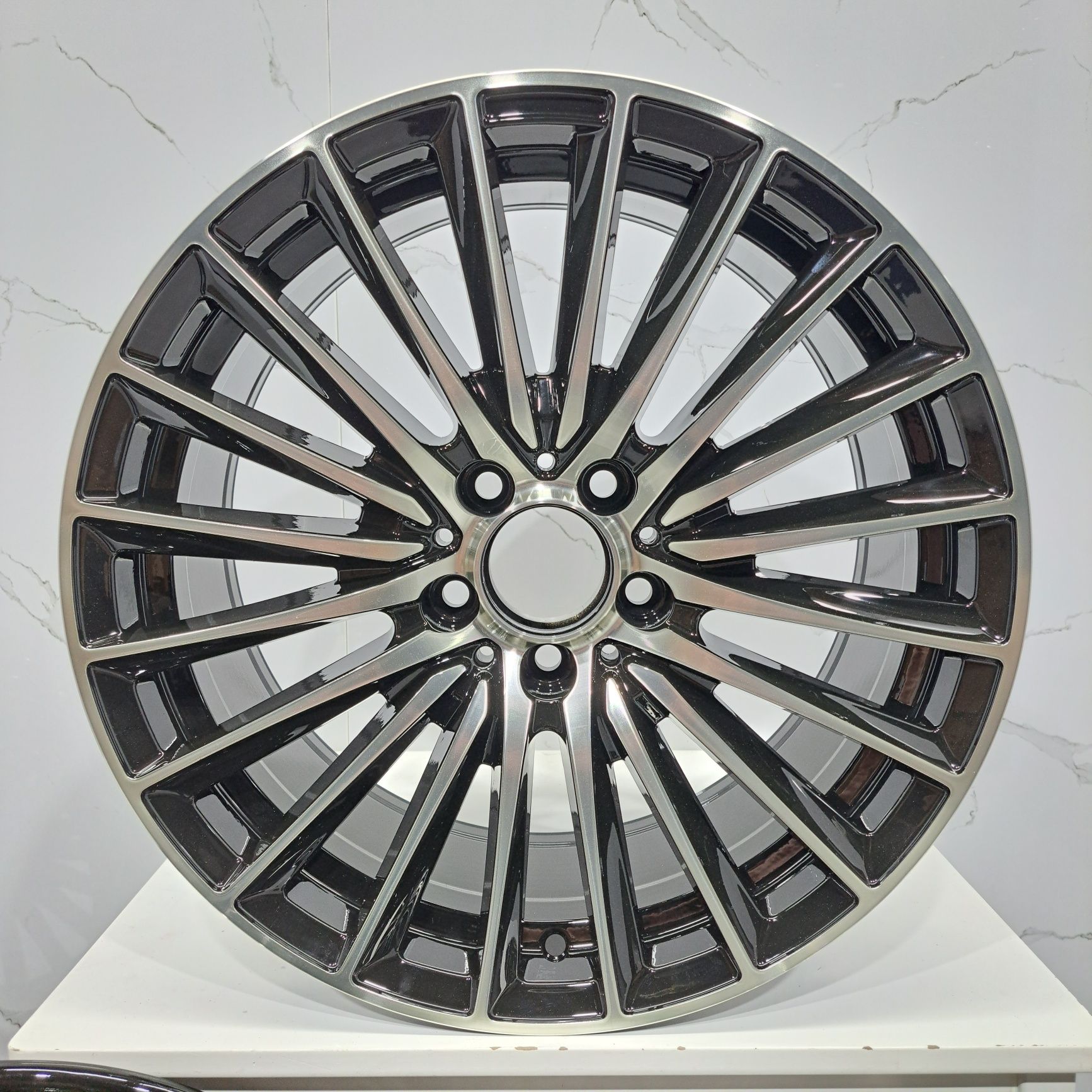 Jantes 18" Mercedes AMG look new turbine A B C CLA GLA Vito V 5x112