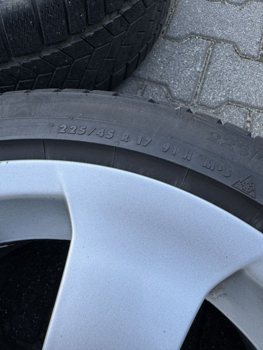 Felgi z oponami BMW BBS Styling 158 na zimówkach 225/45 R17 1817