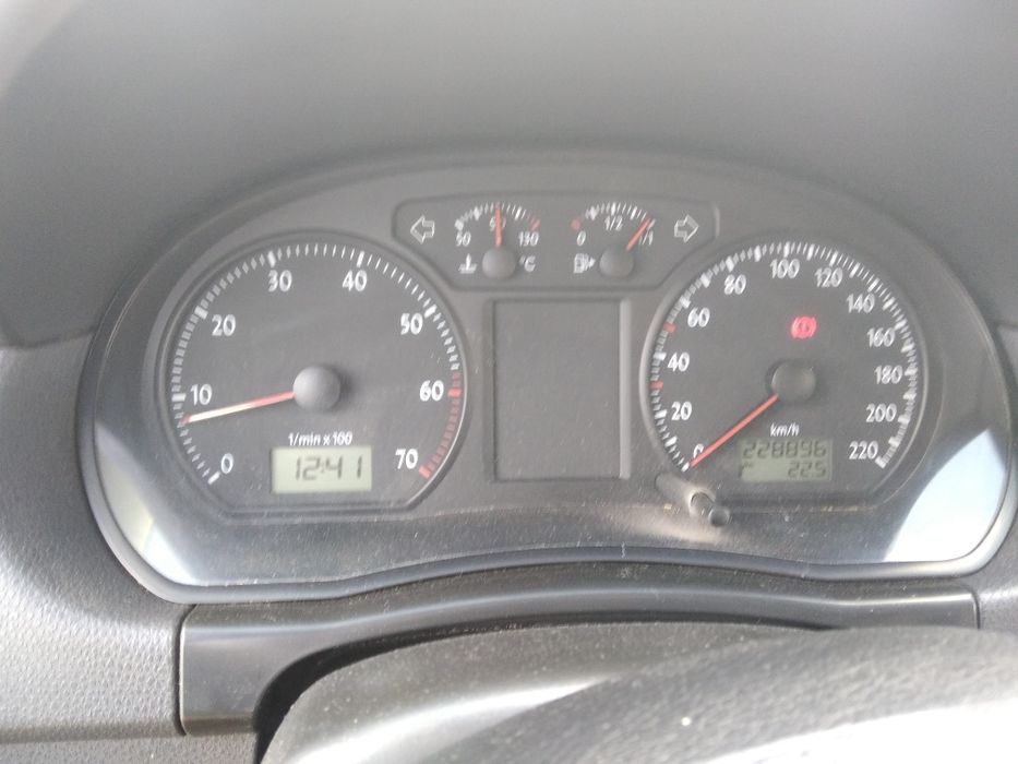 VW polo 9n 1.4 бензин/газ 2007 рік