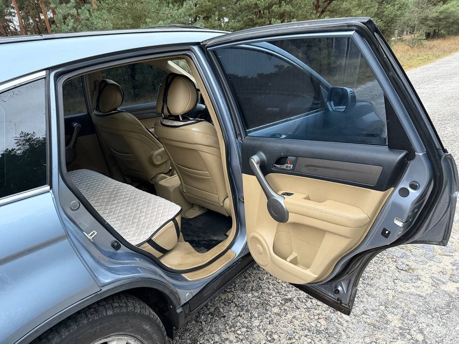 Продам Honda CR-V