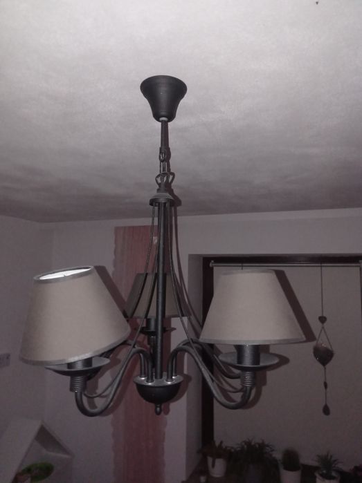 Żyrandol na 5 żarówek