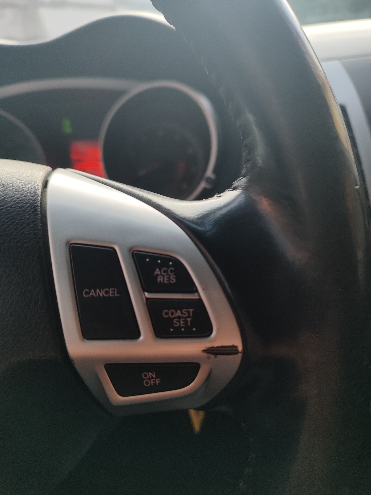 Автомобіль Mitsubishi Outlander