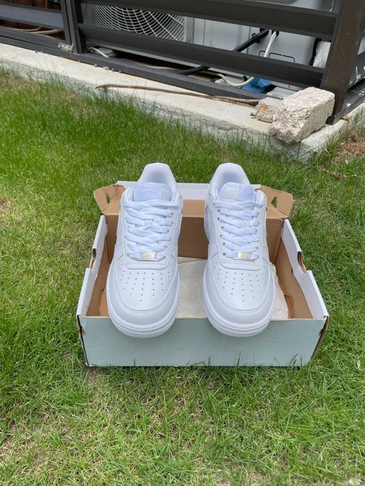 Buty meskie Mokasyny Nike_Air_Force_1_Low_White_R.42