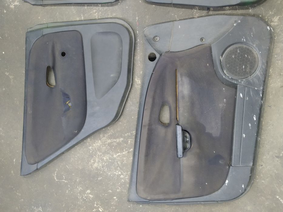 Продам карти Mitsubishi Carisma