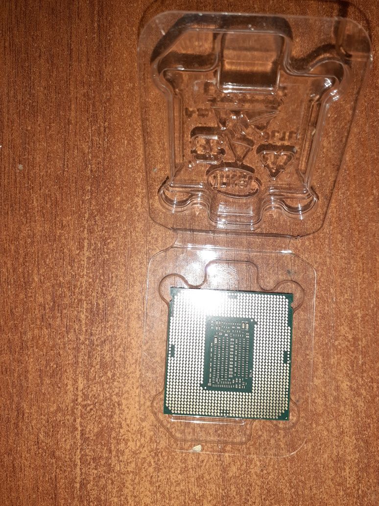 процессоры Intel Core i5-9400 SRG0Y 2.90 GHz (б/у)
