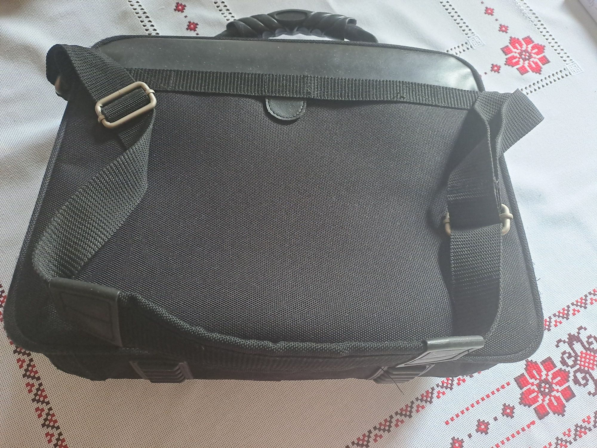 Sprzedam laptop ASUS