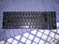 Teclado ASUS 04GND91KPO10-1