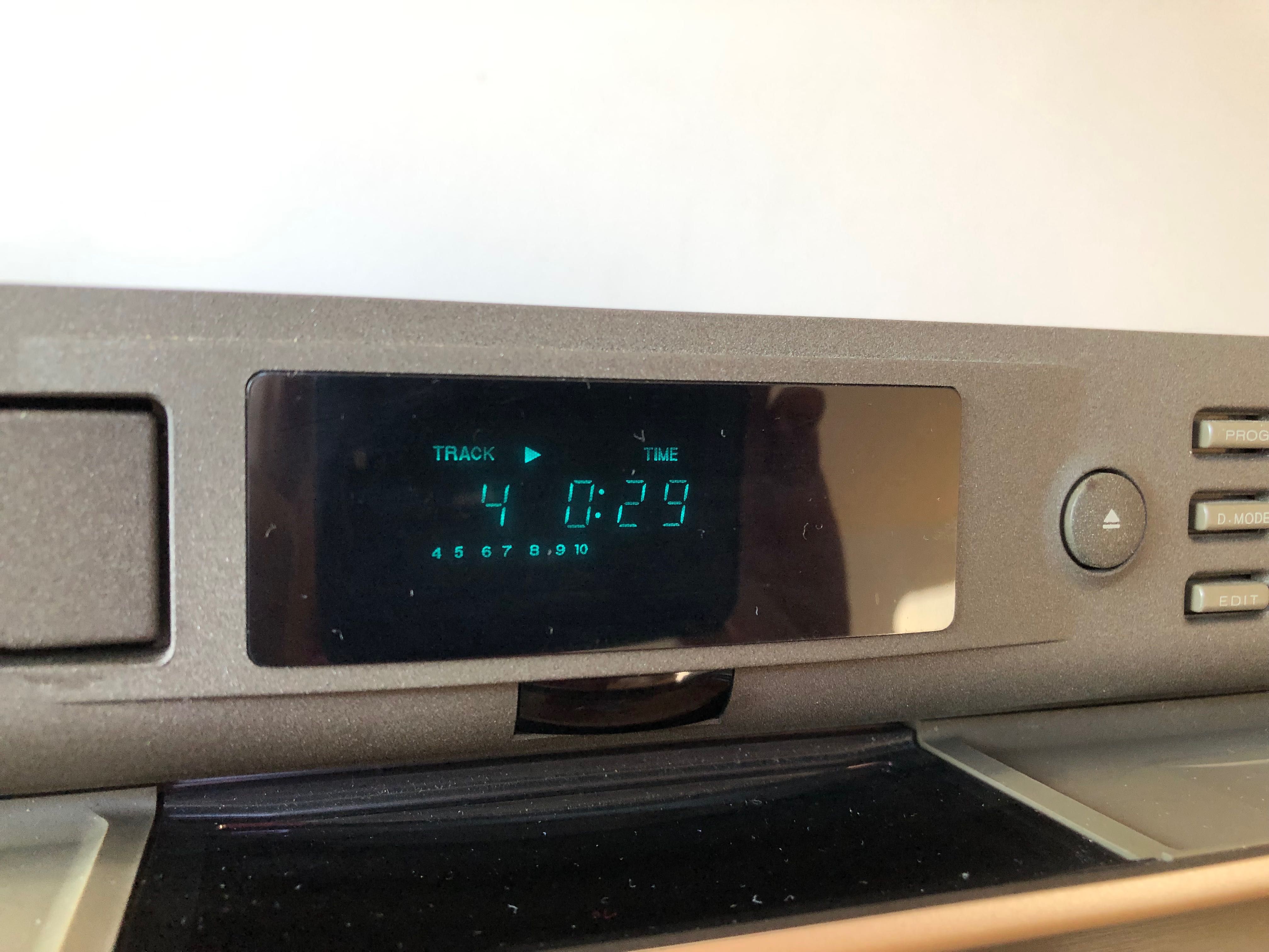 Odtwarzacz z klapką cd Marantz 1020 Japan