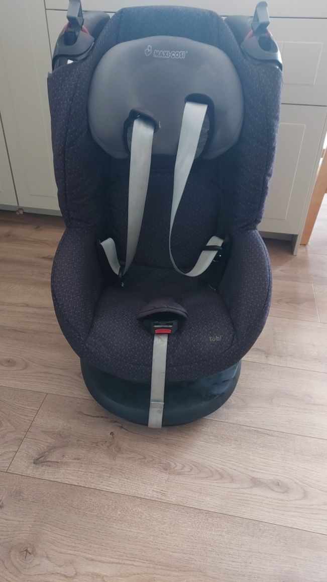 Fotelik maxi cosi tobi 9-18 kg