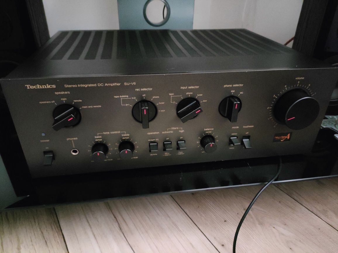 Zestaw stereo 4.0 (elac el 130 II plus technisc su-v6)