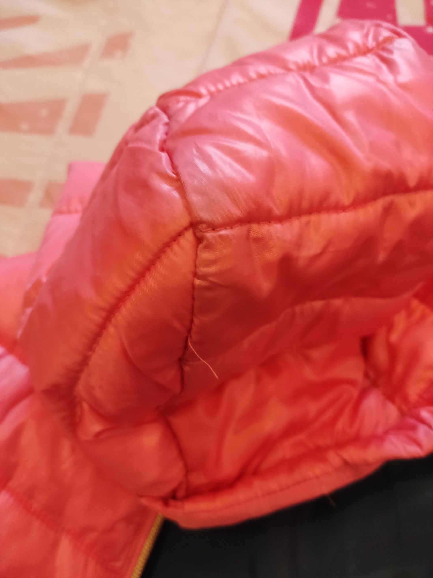 Kispo rosa quente e leve da ZARA