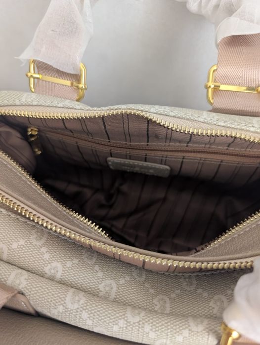 Продам женскую сумочку