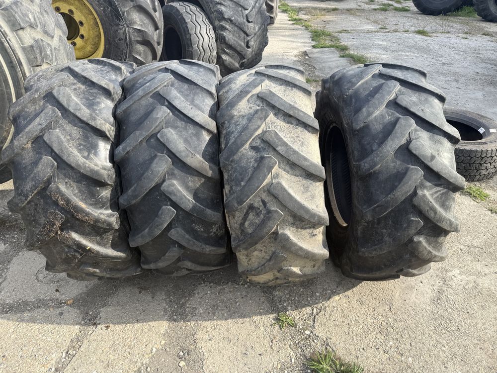 Opony 365/70R18 Continental