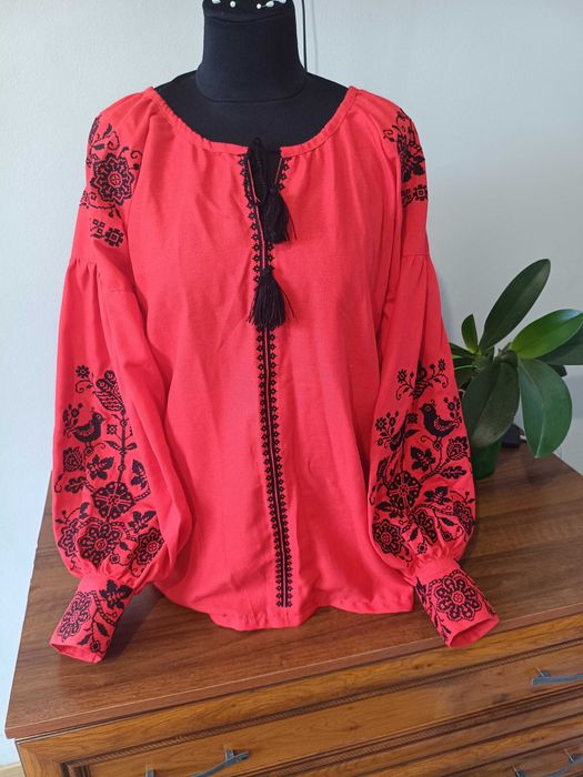 Вишиванки льон,домоткане.