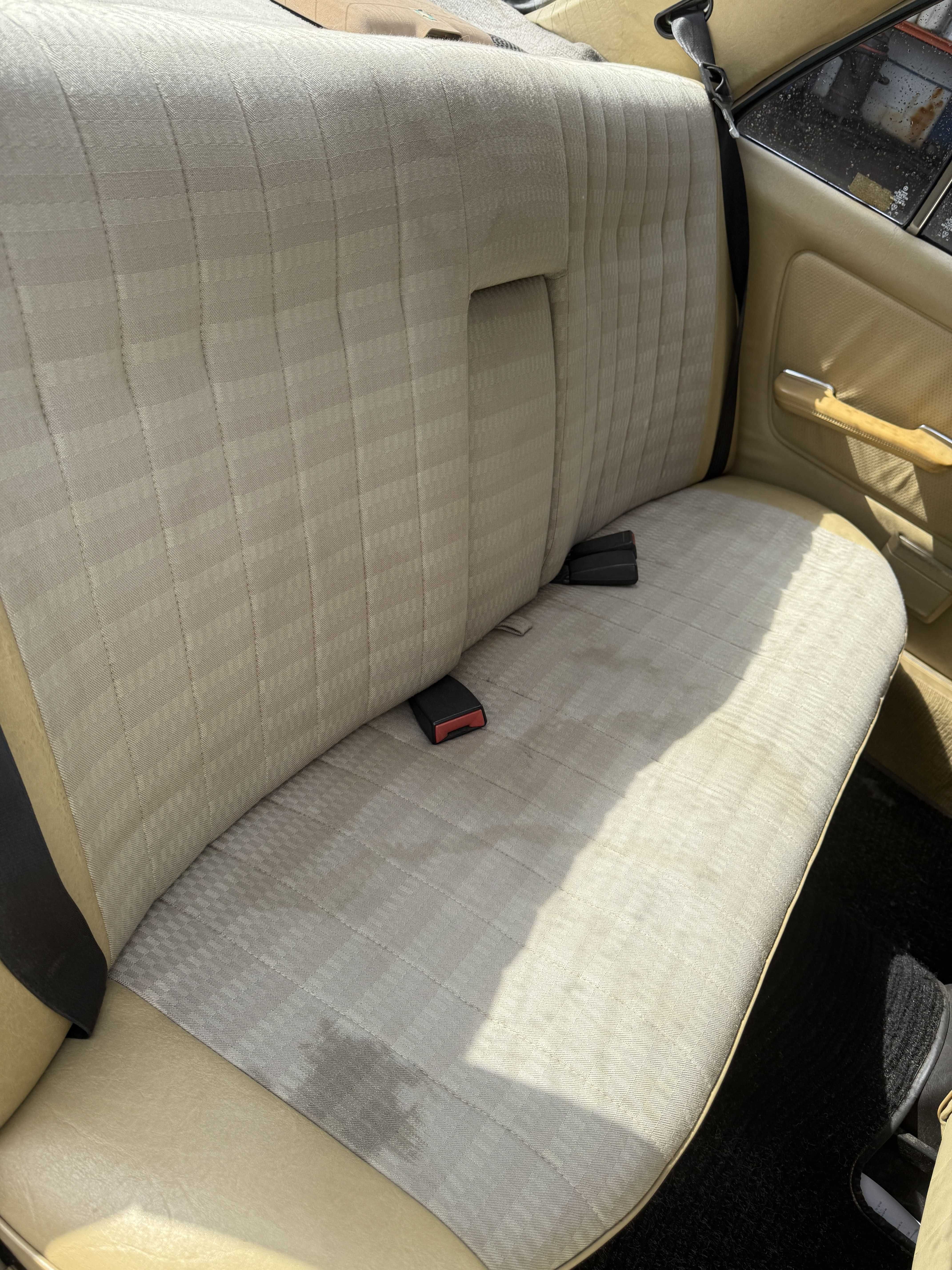 MERCEDES-BENZ W123 240 D NACIONAL