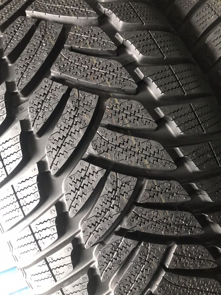 225/50/17 R17 Dunlop SP Winter Sport M3 RSC 4шт новые зима