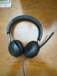 Fones Jabra Evolve2 40 SE com Cancelamento de Ruído