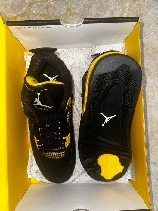 " koszykówki " Nike_Air_Jordan_4_Retro_Thunder_Rozmiar 45