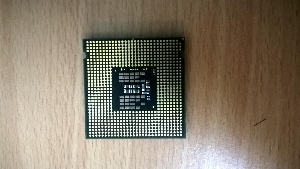 Processador quad core socket 775 Q8200