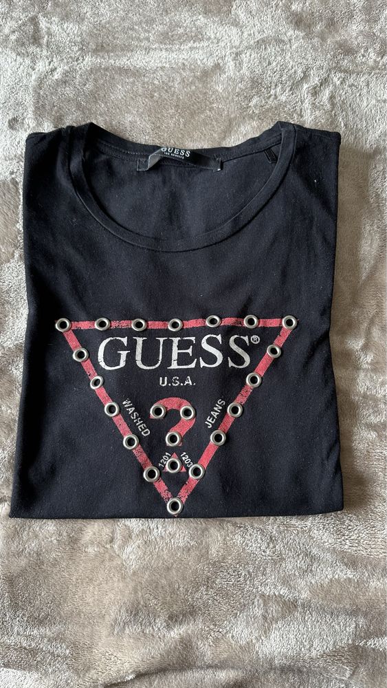 T shirts Guess, como novas!