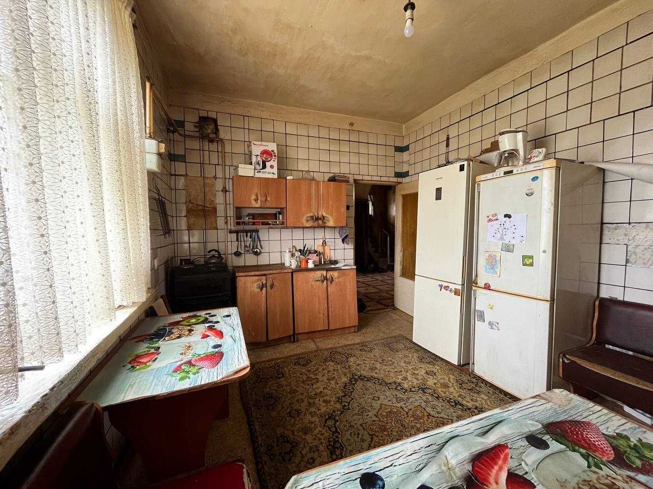 Продаж 4к будинку з гаражем Довгинцево