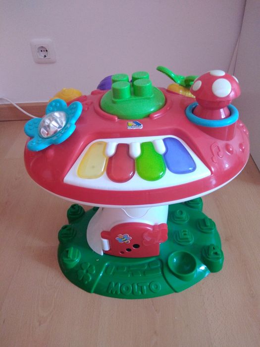 Parque temático para bebé /criança