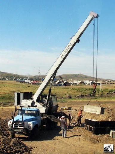 Автокран услуги аренда Киев кран Київ і область послуги оренда