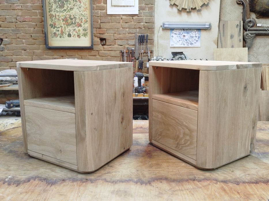 Stoliczek z drewna dębowego