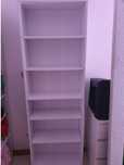 Estante/Armario branco ca. 1,79X0,60X0,24m