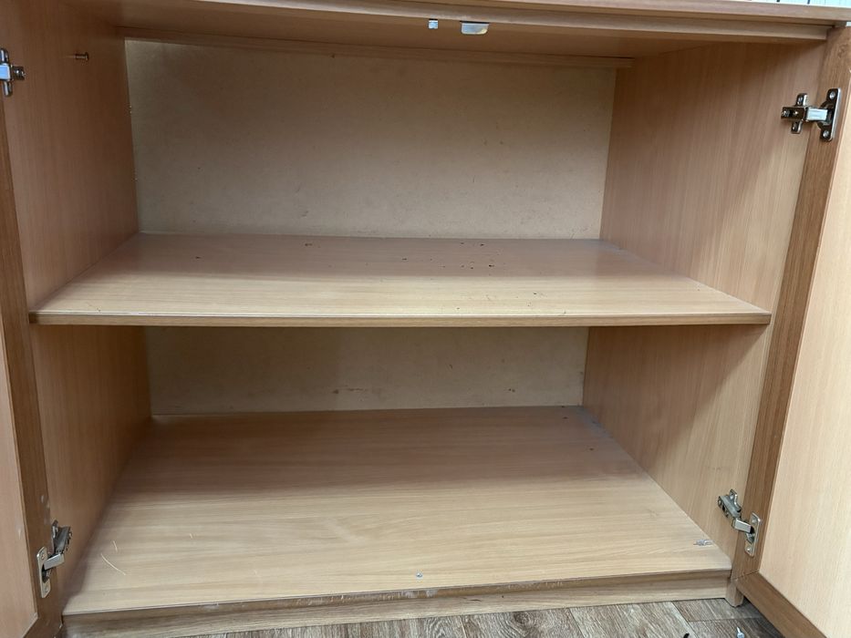 Шкафы офисные (разного типа)