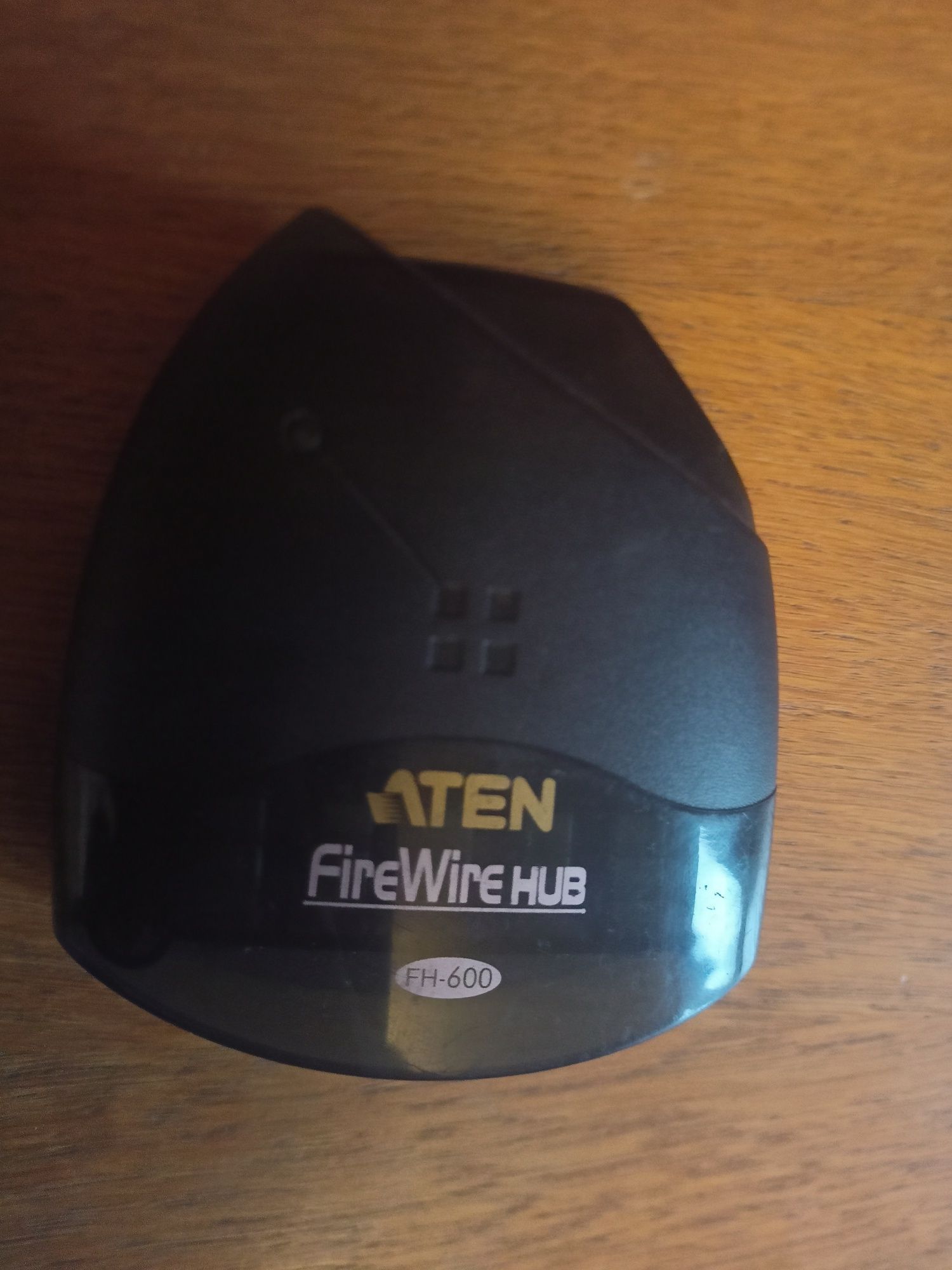 Aten -FireWire Hub FH 600 koncentrator 6 portów