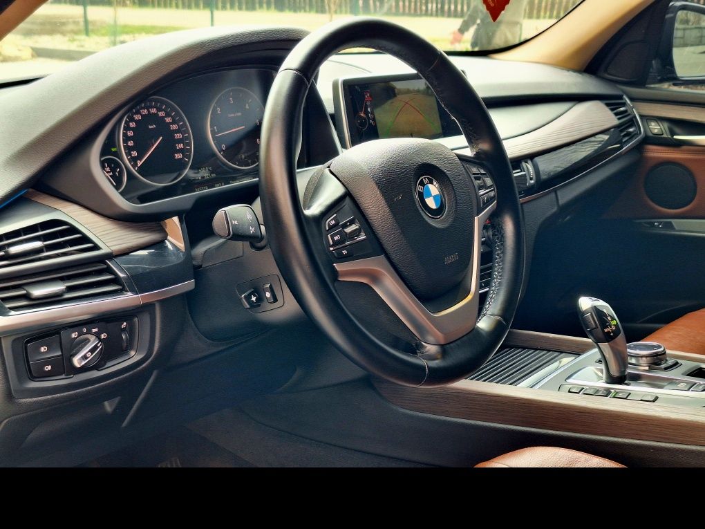 BMW X5 F15 3.0d офіційний