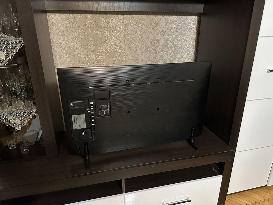 Телевізор Samsung UE43NU7090U(43дюйма)