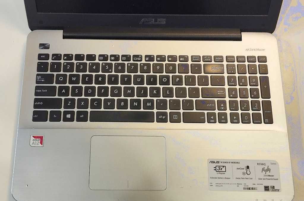 ASUS VivoBook R556Q A12-9720P , 8GB DDR4,HDD 512 GB
