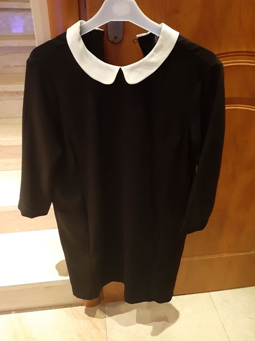 Sukienka czarna M stradivarius kołnierzyk biały polyester szkoła impre
