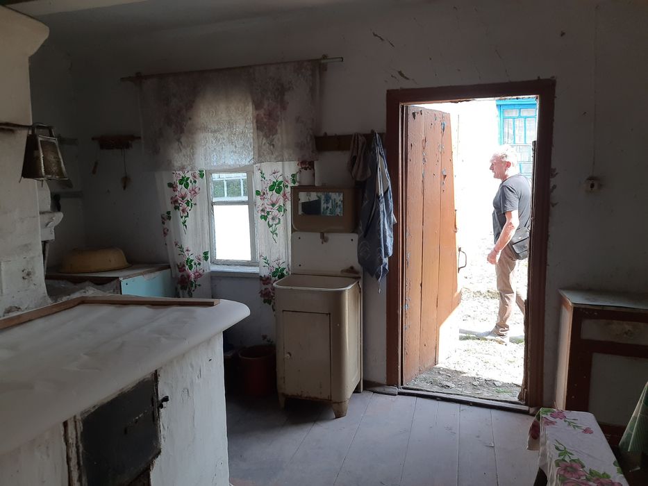 Продам будиннк  в с Яроповичі.