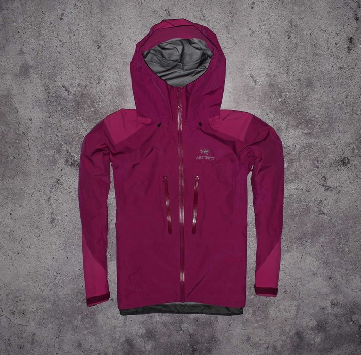 Arcteryx Alpha AR Gore Tex (Женская Куртка На Мембране Арк Альфа )