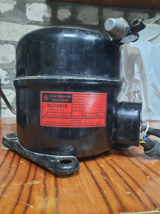 Компресор, тип КС14В1Е,однофазний,12 фреон,потужність 350 вт
