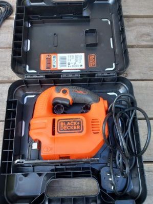 Wyrzynarka Black+Decker KFBES410 410W