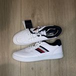 Чоловічі шкіряні Tommy hilfiger 44 / 28 Оригінал FM0FM04316
