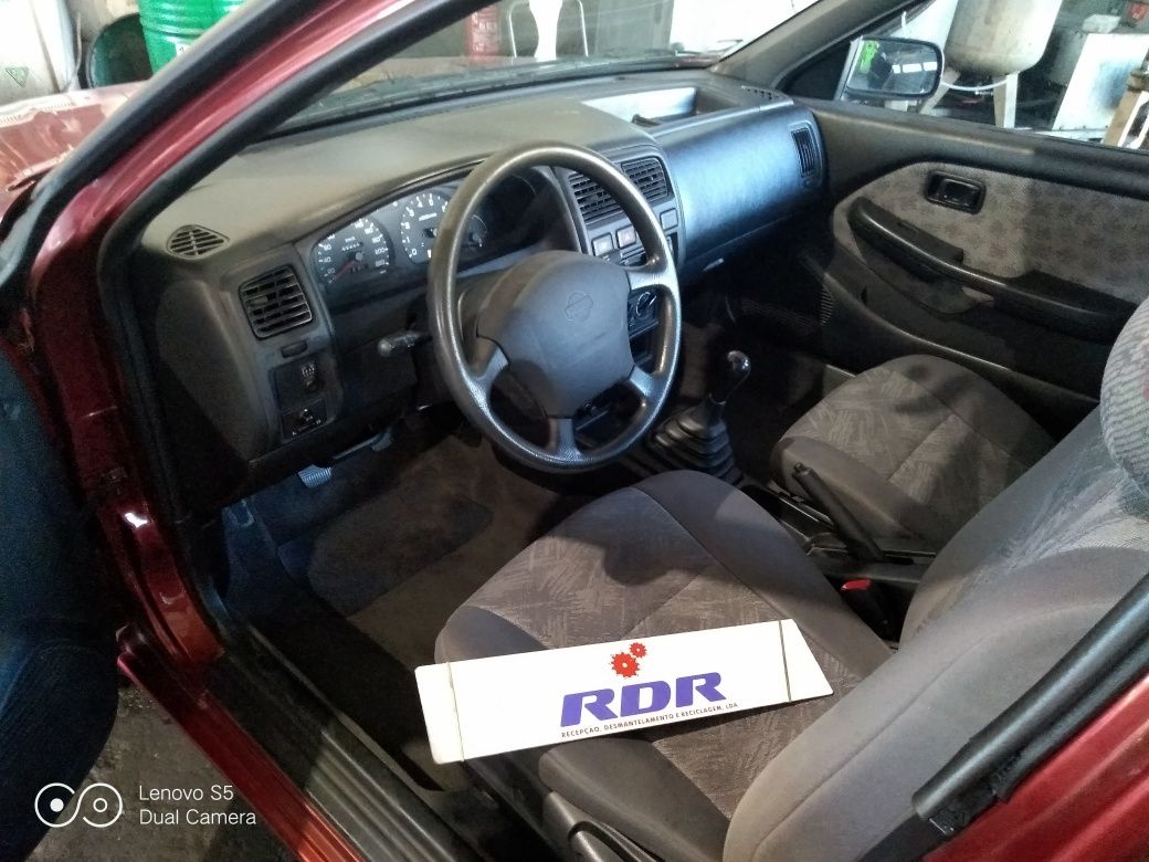 Nissan Almera N15  1995 - para peças