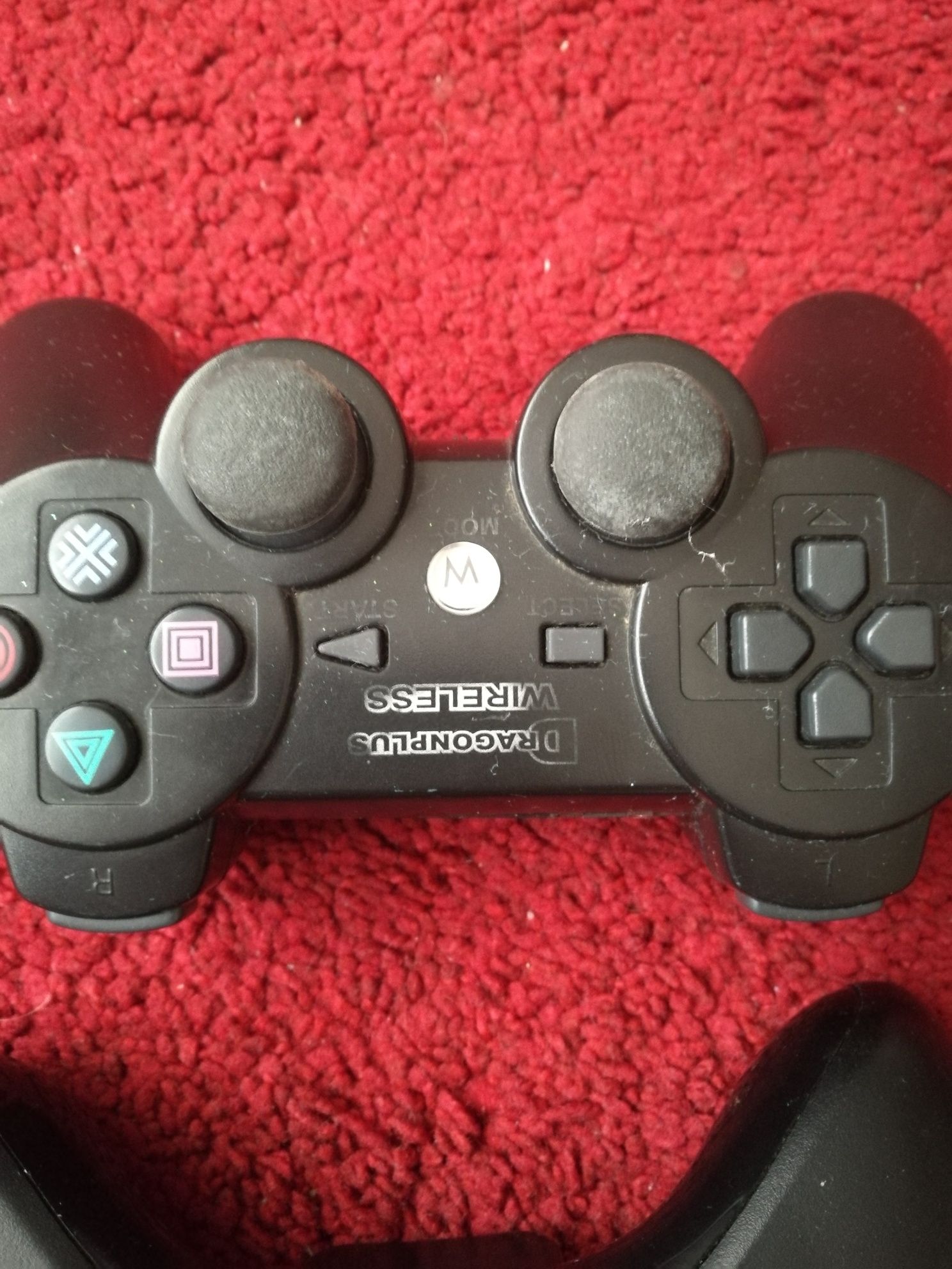 Dois comandos de consolas