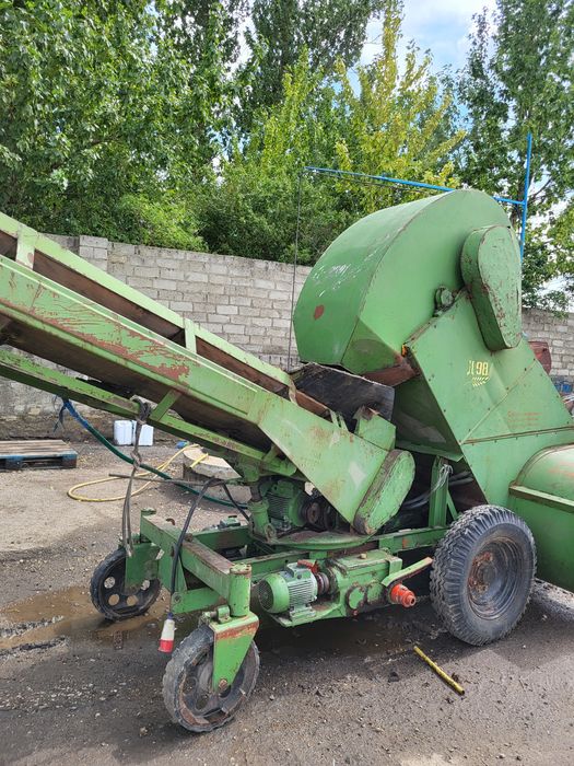 Сільськогосподарський зерно навантажувач