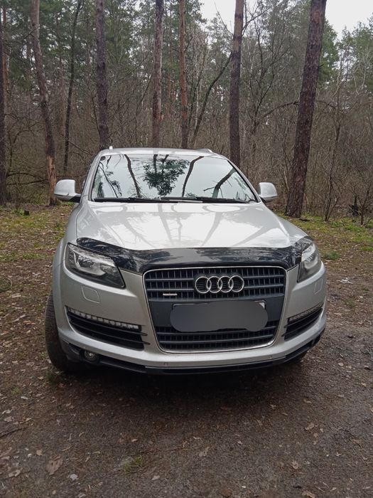 Продам автомобиль Ауди ку7