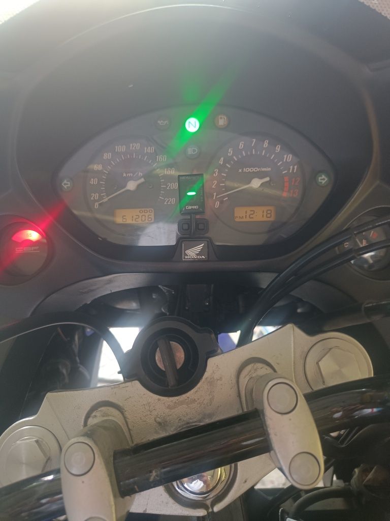Sprzedam Hondę CBF 600 SA